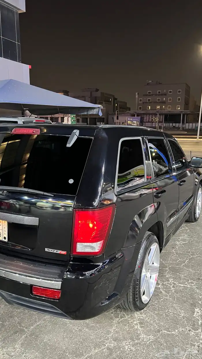 جيب شروكي 2007 srt8 9