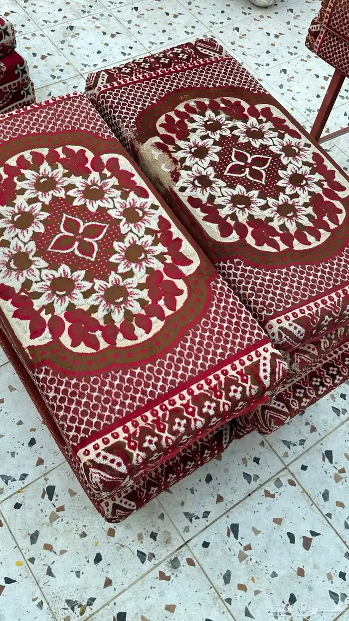 مساند قديمه 1