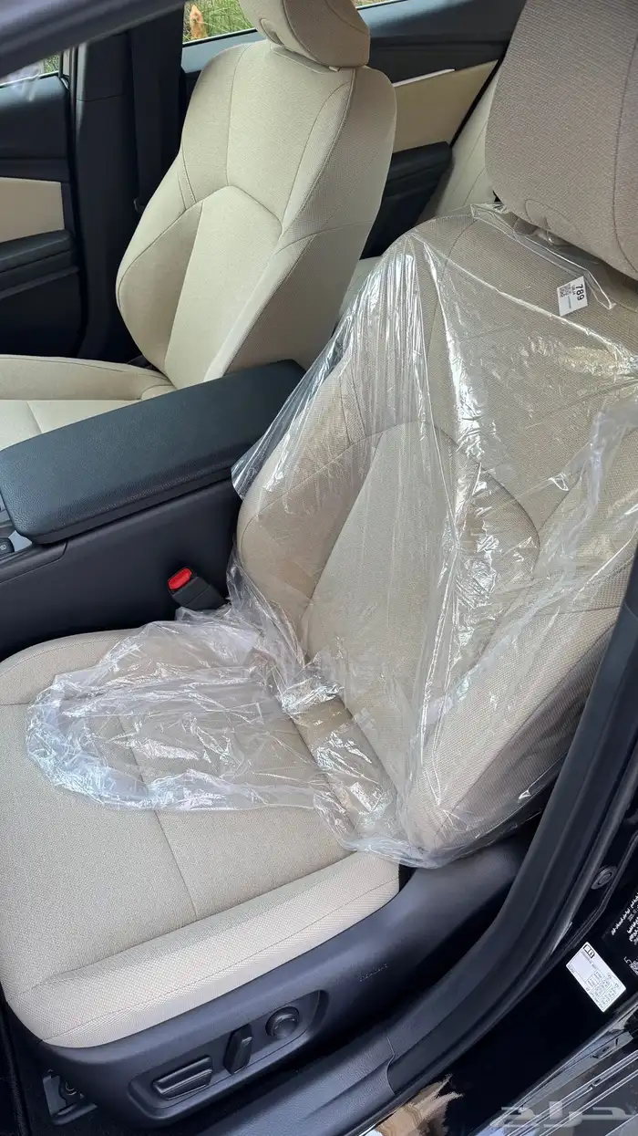 كامري 2025 اسود ستاندر اصفار . 4