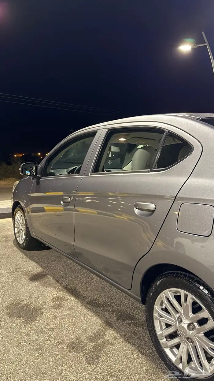 ميتسوبيشي اتراج 2021 جديد للبيع 9