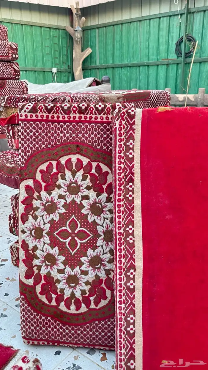 مساند قديمه 0