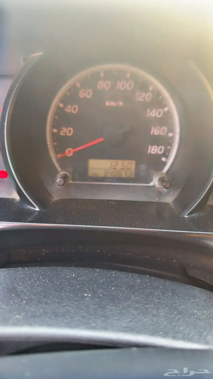 فان بضاعه للبيع 2011 ديزل 5