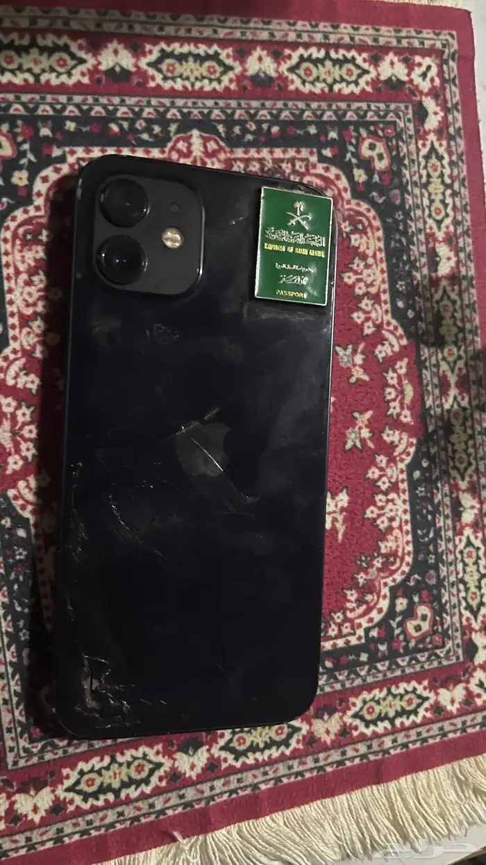 ايفون12 عادي للبيع 4