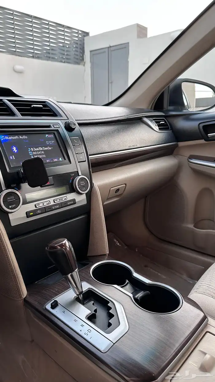 ( تم البيع ) كامري 2014 GLX نظيف بلد 22