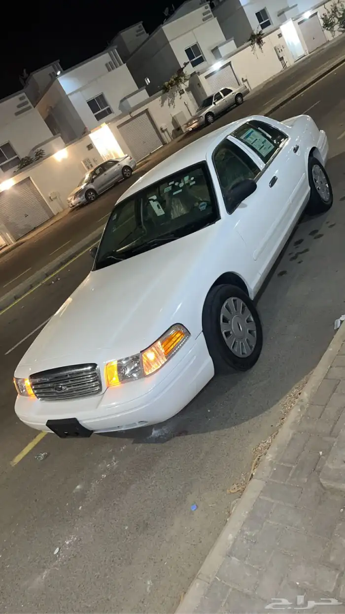 فورد فكتوريا بوليسي 2009 0