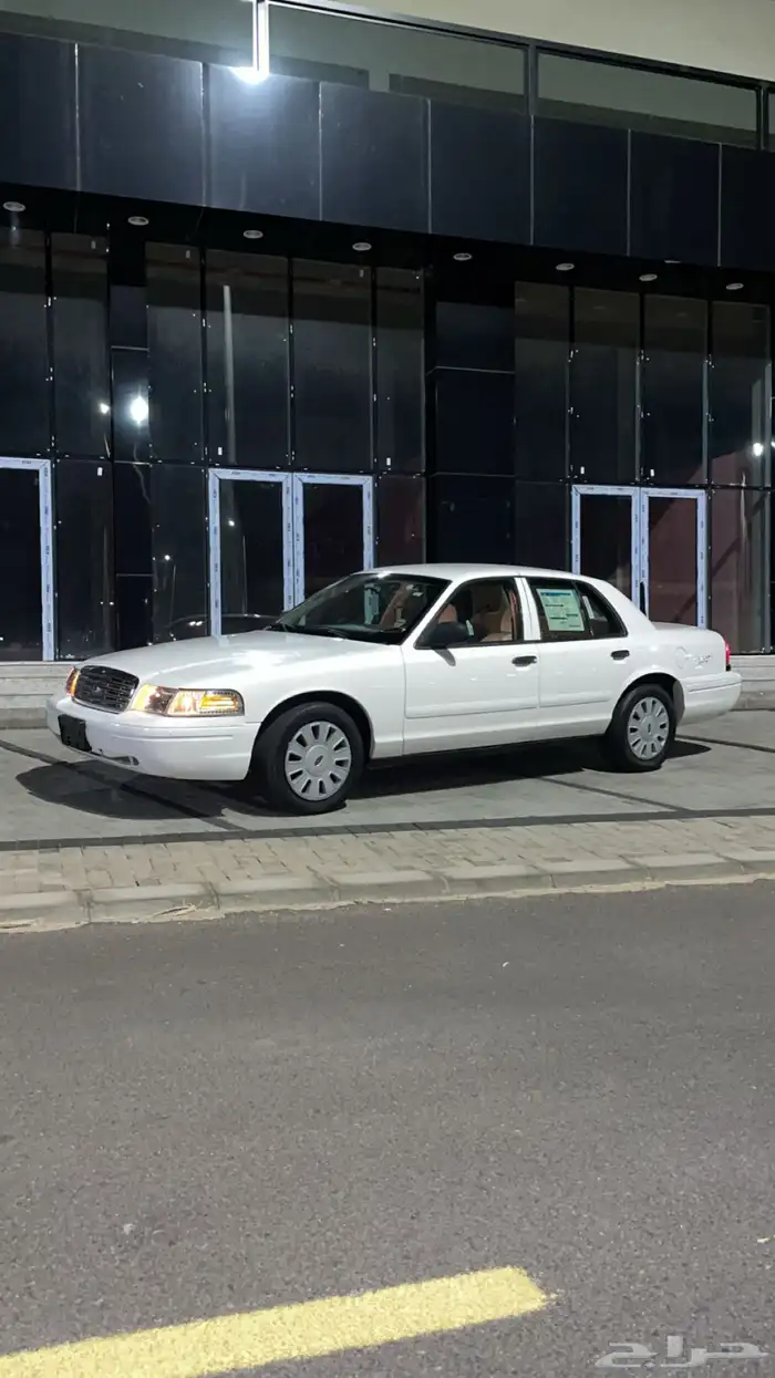 فورد فكتوريا بوليسي 2009 16