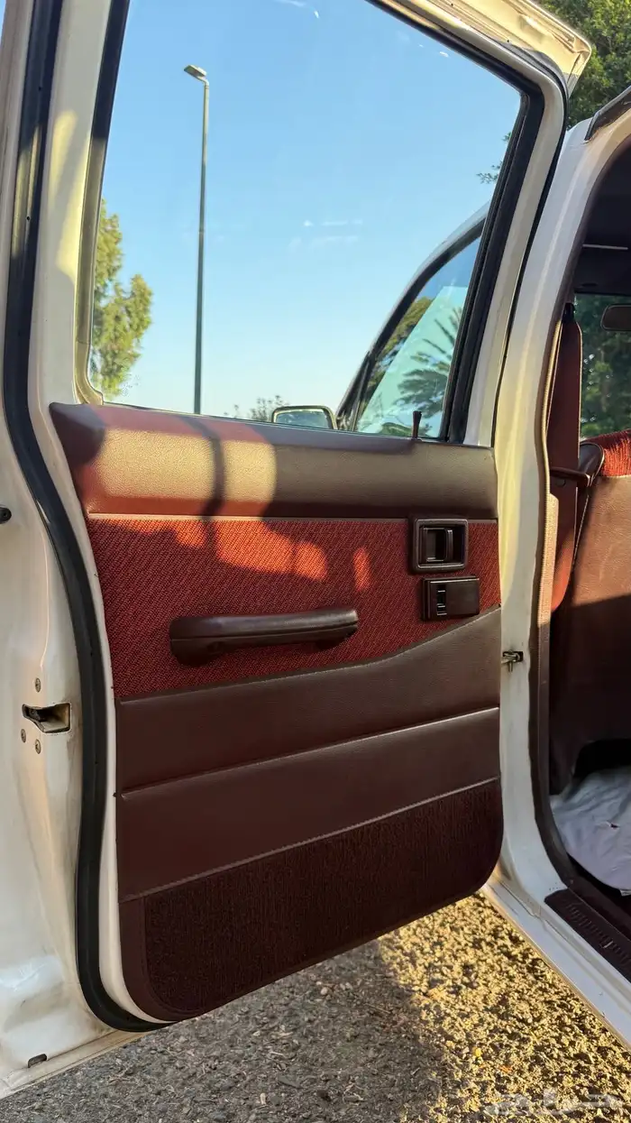 ددسن GL بحالة الوكالة 23