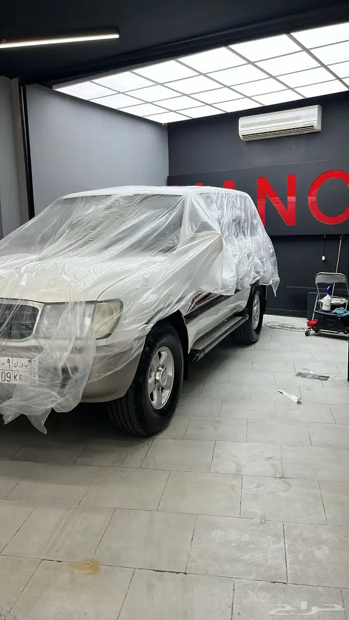 لاندكروزر 2001 نسخة 50 عام 1