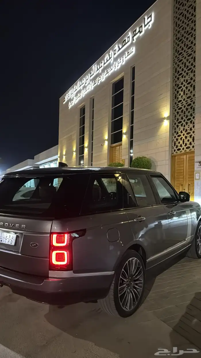 رنج روفر 2021 وأتوبيقرافي 8 سلندر 2