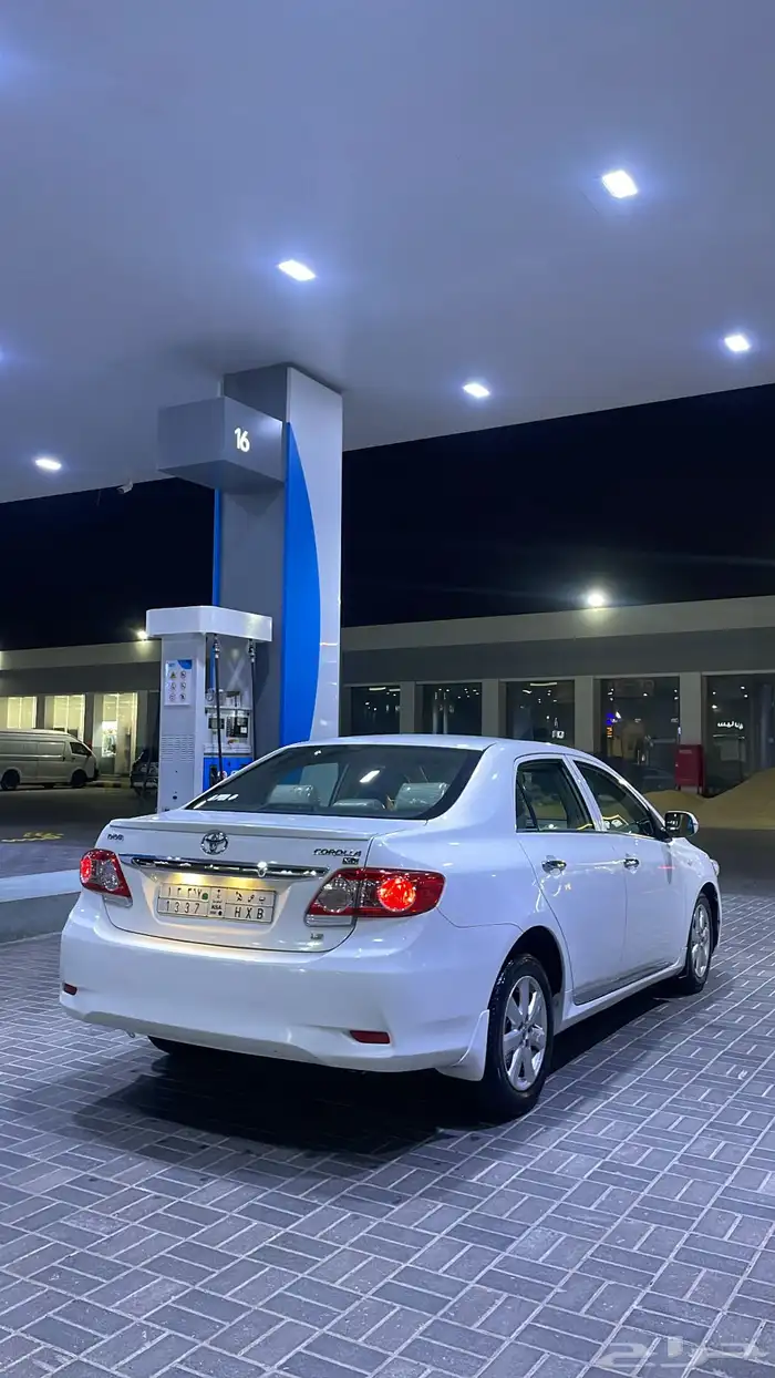 كورولا 2011 نص فل للبيع 9