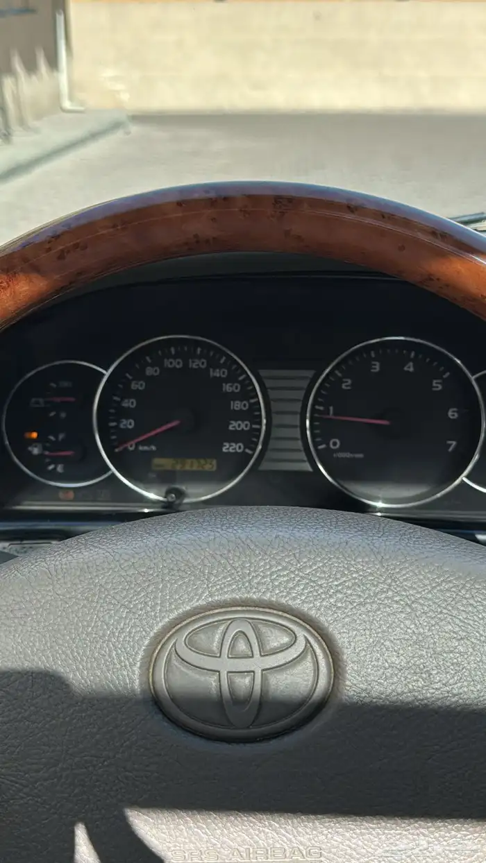 لاند كلوزر 2004 12