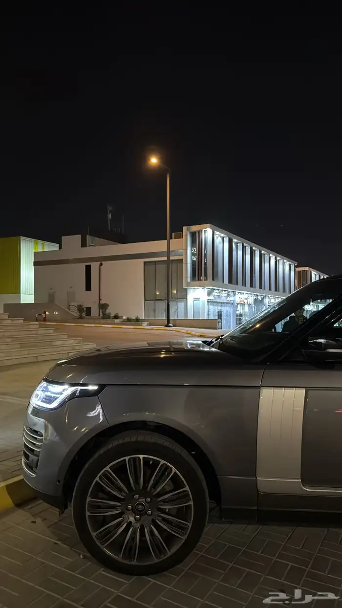 رنج روفر 2021 وأتوبيقرافي 8 سلندر 6