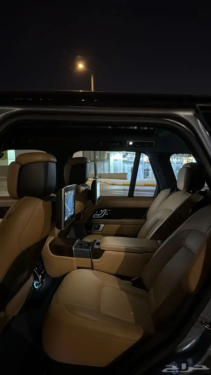 رنج روفر 2021 وأتوبيقرافي 8 سلندر 9