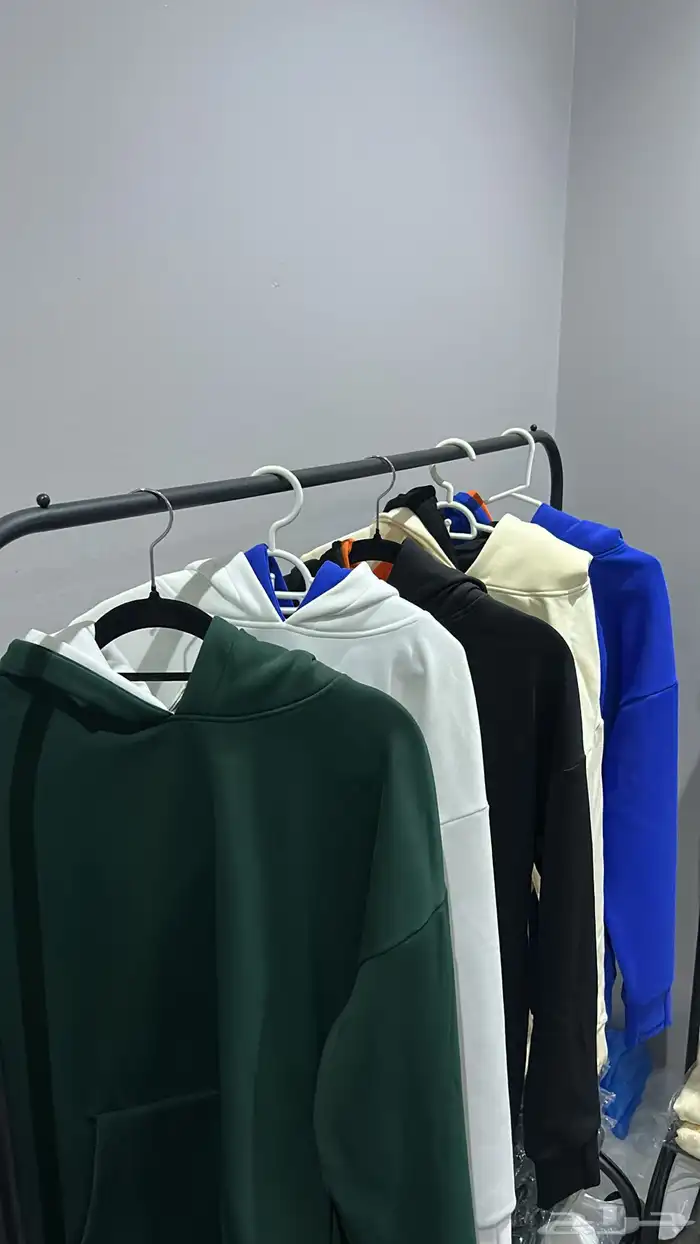 للبيع بلوفرات شتوية دبل كاب الجودة ممتازه بسعر الجمله 0