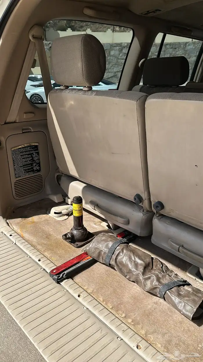 لاند كلوزر صالون 2002 6