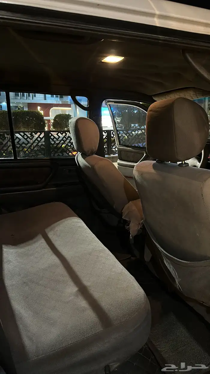 لاندكروزر 2001 4