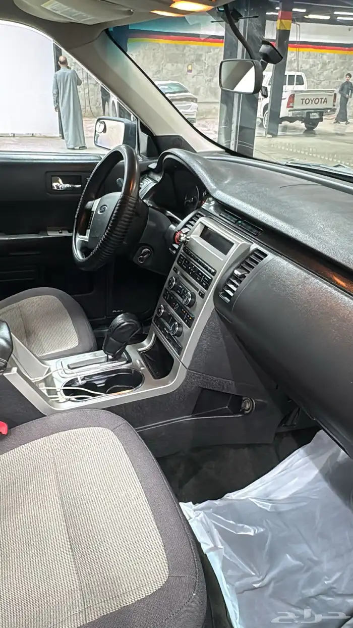 فورد فلكس لوحه حلا 6