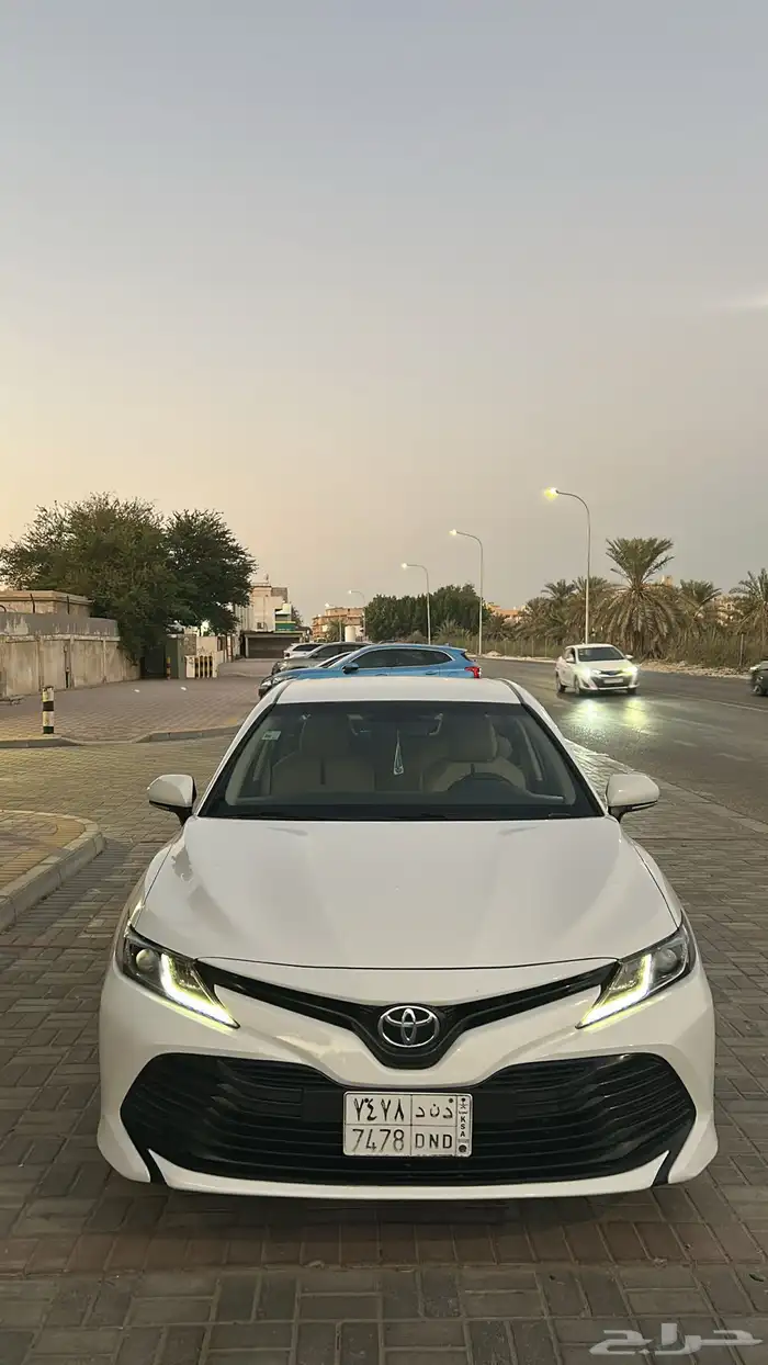 للبيع كامري 2020 ستاندر 1