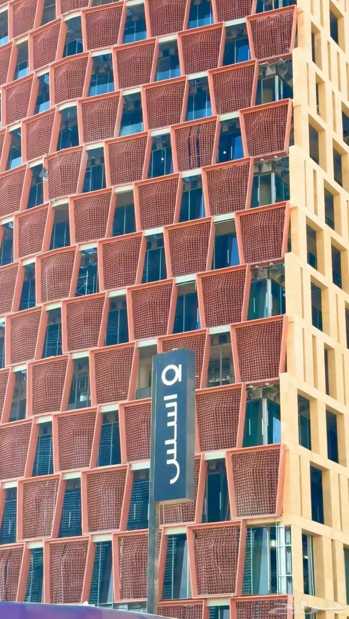 تصوير بالجوال فيديو احترافي و صور و تغطية مناسبات 0