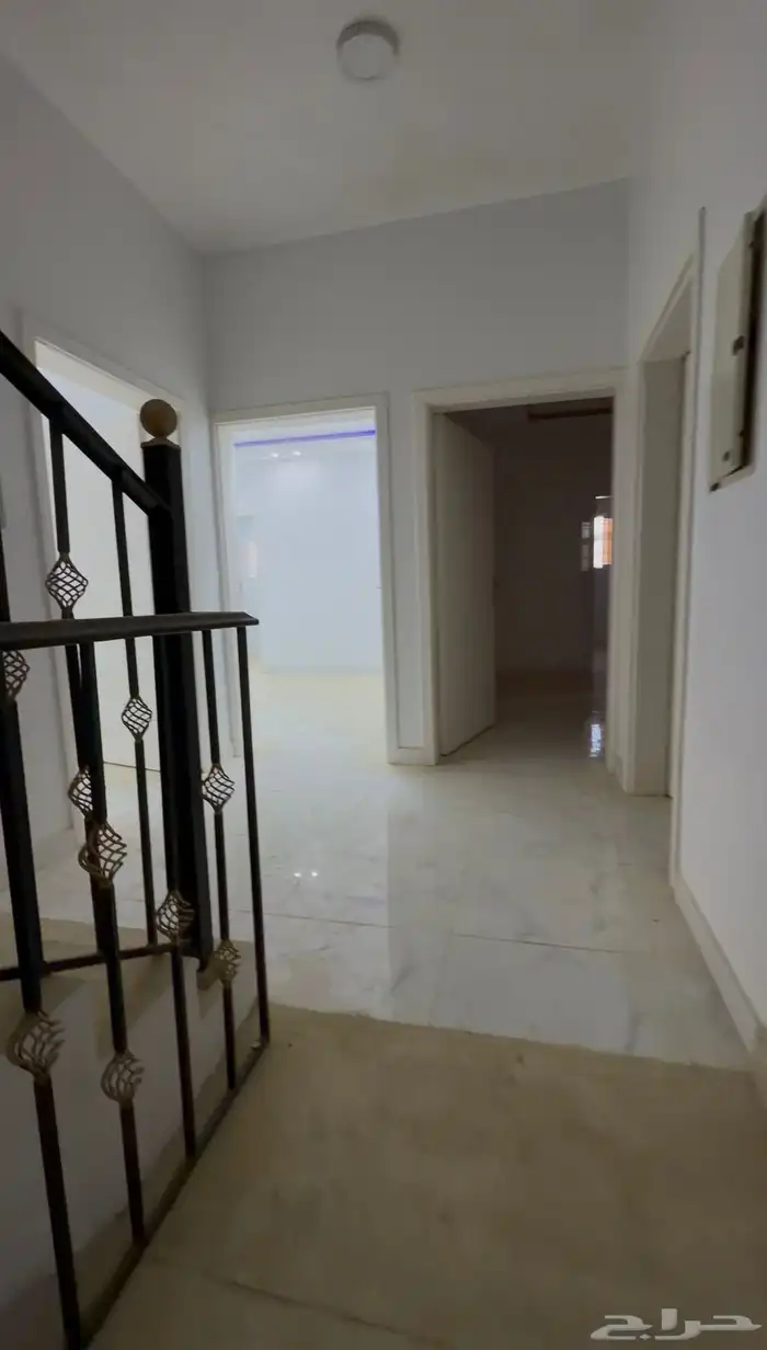 دور وشقتين للبيع ( اسكن واستثمر ) 8