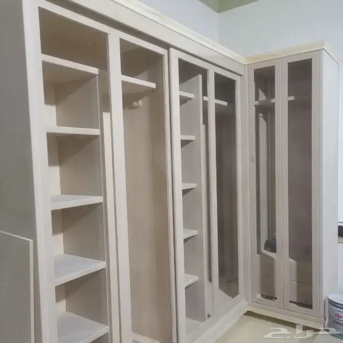 تصنيع الخزائن وغرف النوم 2