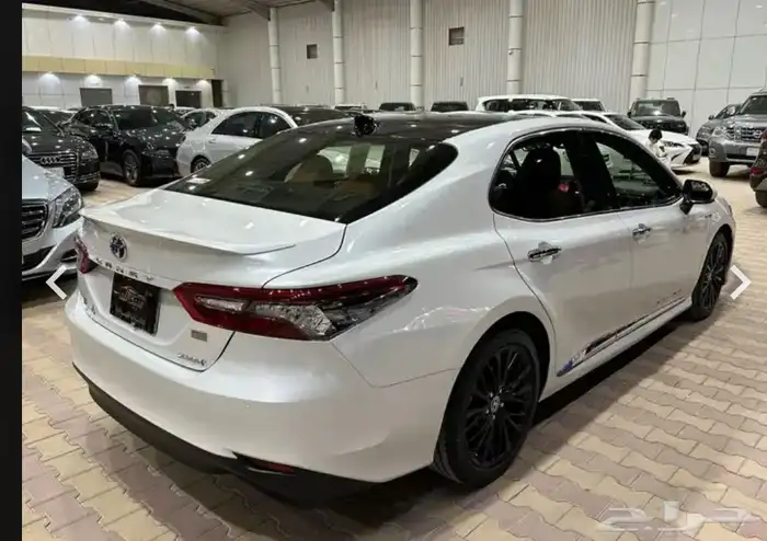 تويوتا كامري موديل 2023 جراند فل كامل هايبرد 29