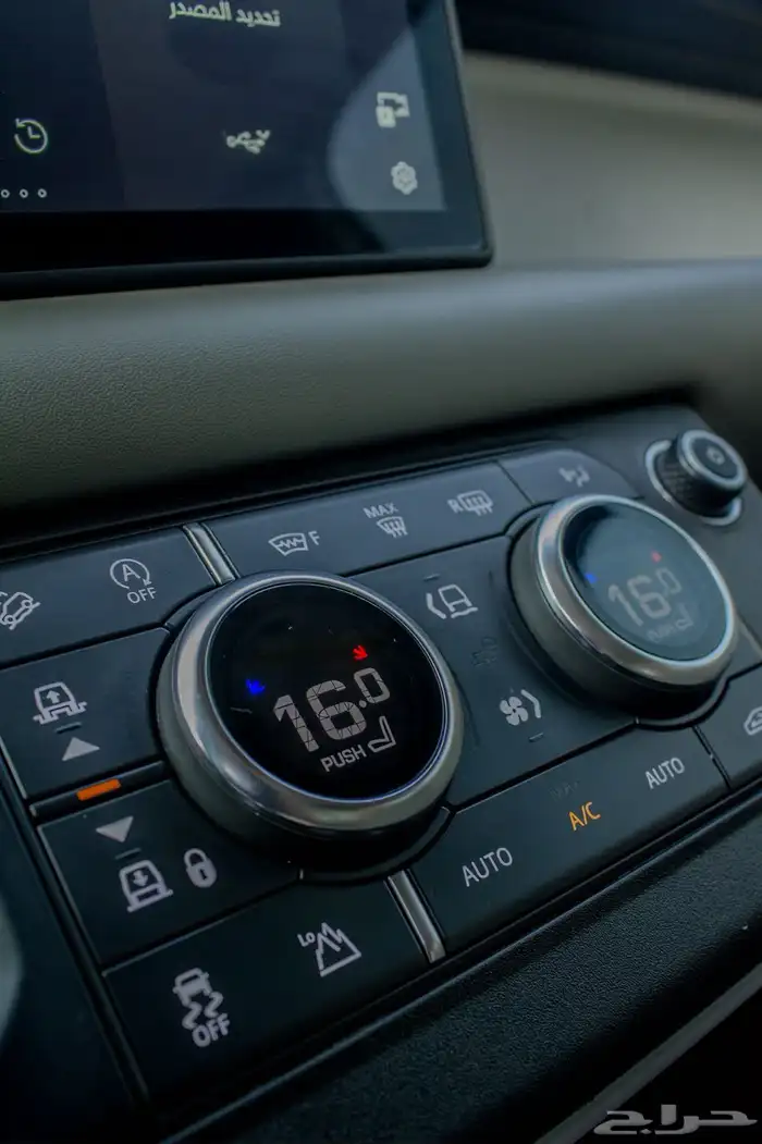 للبيع ديفندر 2020 نظيف وكاله على الشرط 5