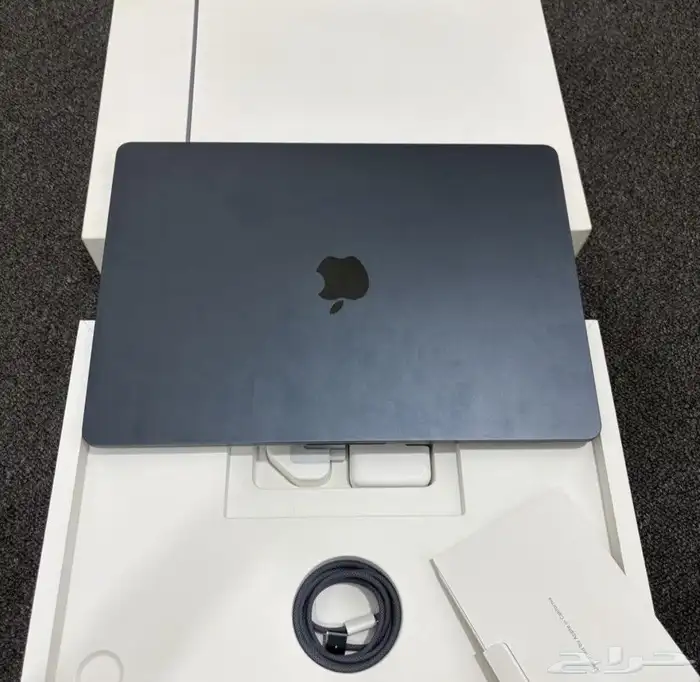 ماك بوك اير 2023 M2 1