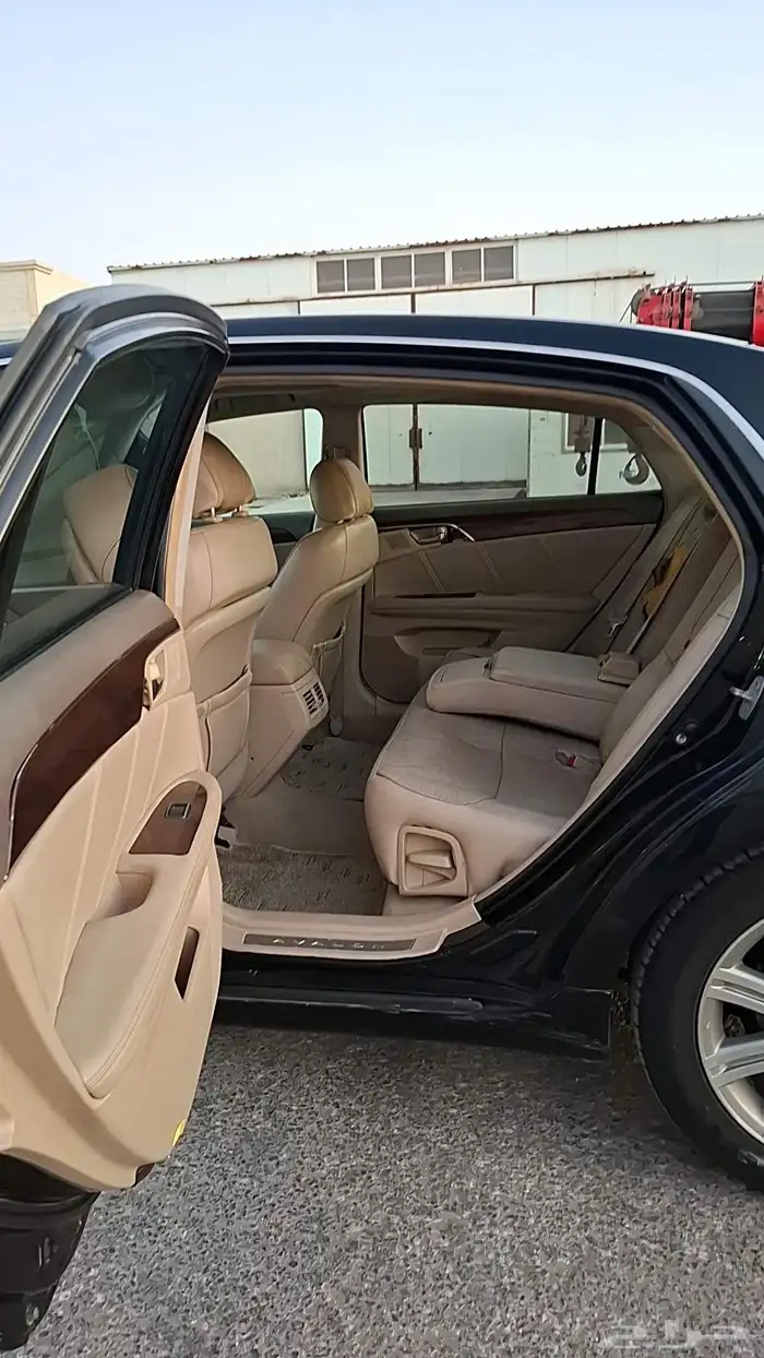 للبيع تايوتا أفالون مديل 2008 6