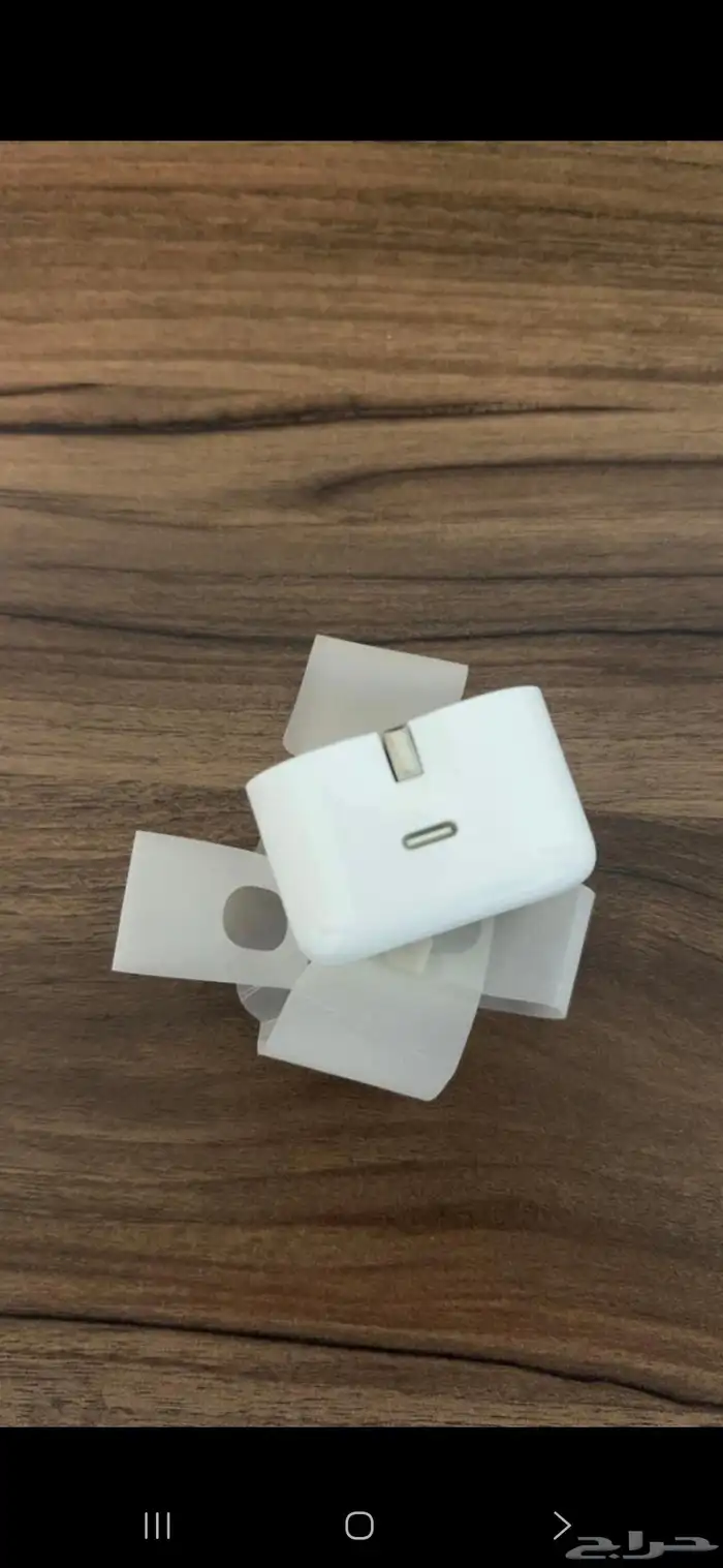 فيش سماعات حقت آبل الأصلية 3