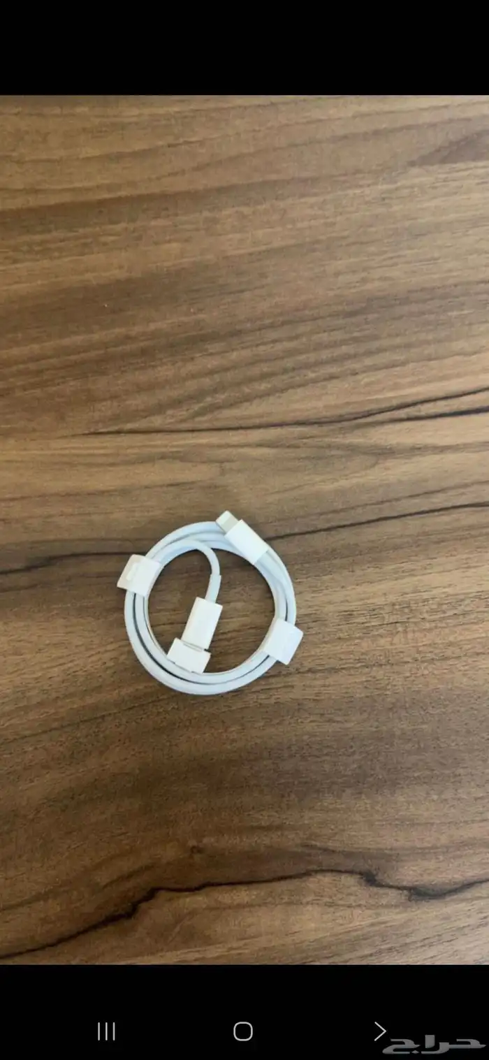 فيش سماعات حقت آبل الأصلية 2