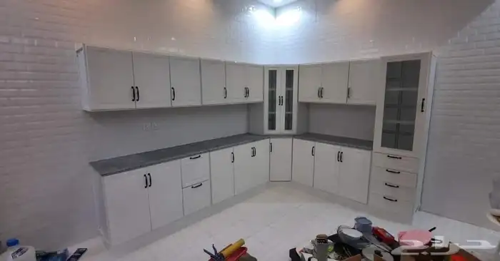 مطابخ جديده جاهزه 5 متر و60 س حرف ال صاج كل الالوان وكل 4