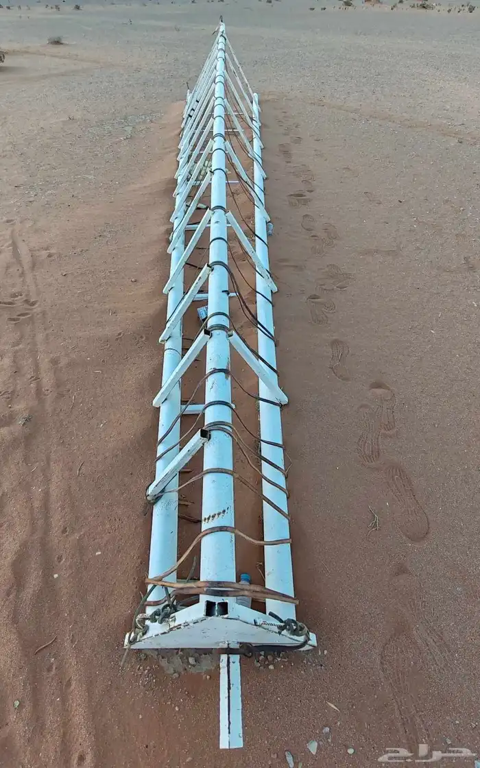 برج عامود عقود لمبات مخيم 3