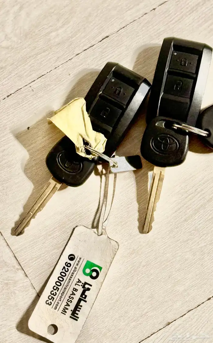 للبيع جيب تويوتا مصندق - رفرف ونش 11