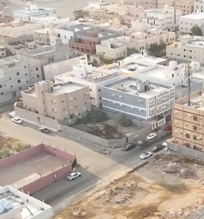 ارض سكنية في حي الحمدانية مسورة على شارعين 1