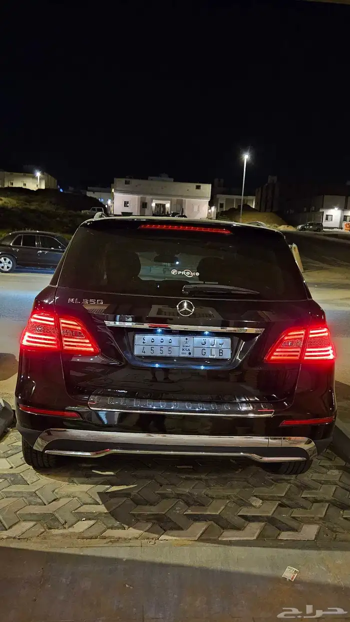 مرسيدس ML350 موديل 2014  اللون أسود ملكي 3