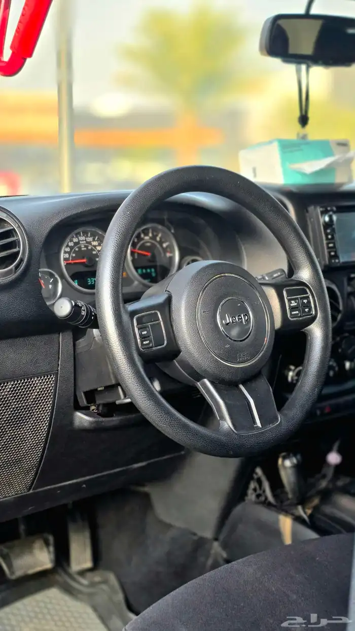 جييب رانجلر سبورت 2013 نظيف 14