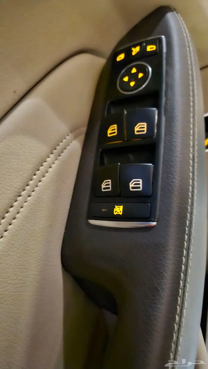 مرسيدس ML350 موديل 2014  اللون أسود ملكي 32