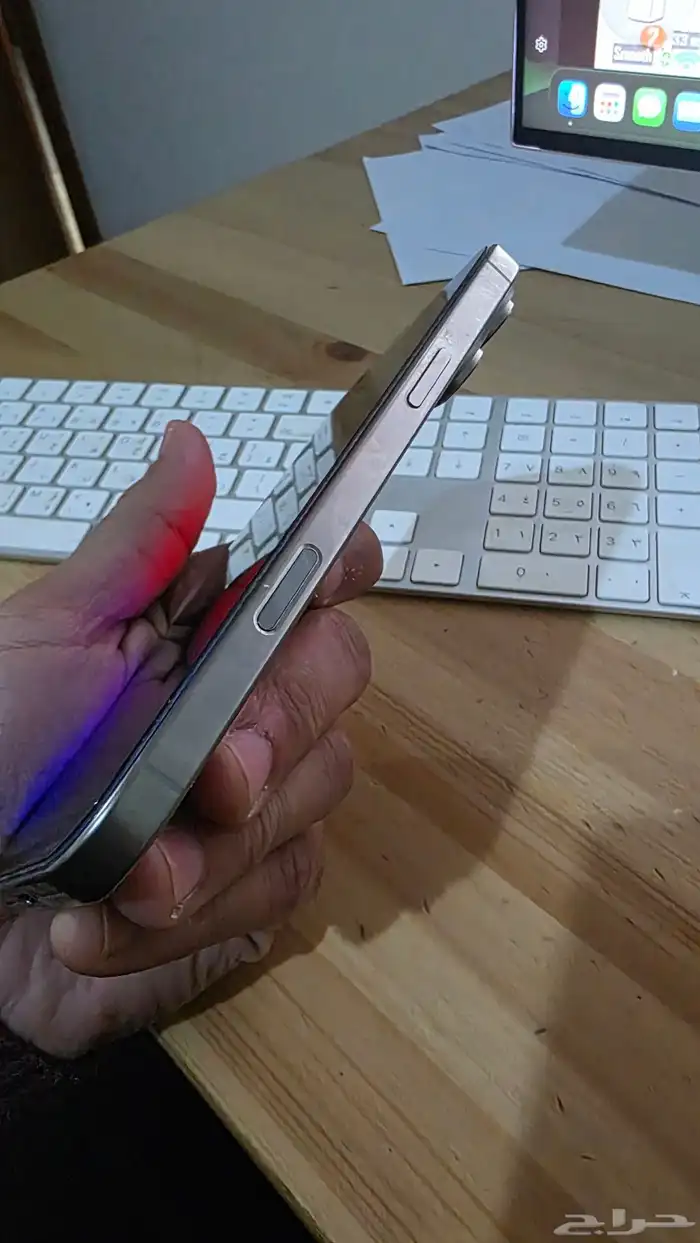 ايفون 16 برو ماكس تيتانيوم 3