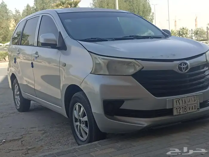 تويتا ماشي 230 وكاله بدي مكينه قير شرط سيمت 26 والبيع قريب 2