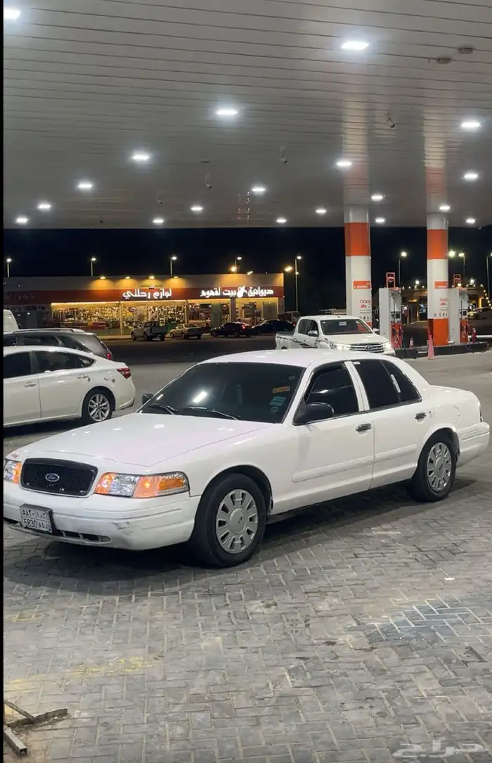 فورد 2004 بوليسي 4