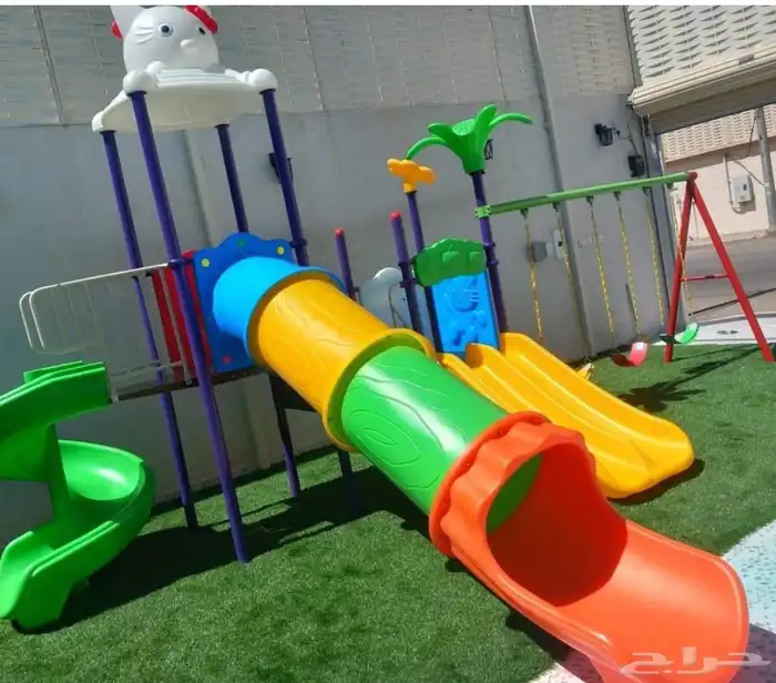 مراجيح جدارية طاولات وكراسي 23