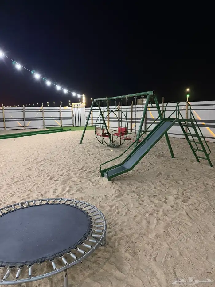 مخيمات للبيع او للإيجار بالنعيرية 0