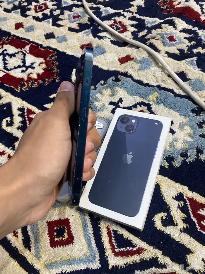 ايفون 13 العادي 2