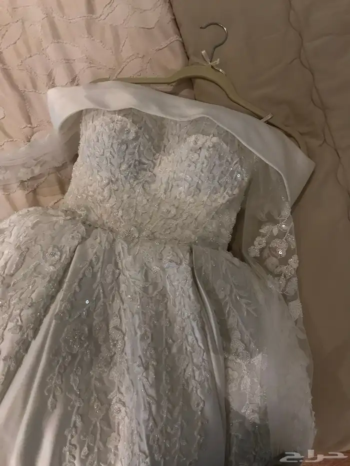 فستان للبيع او للإيجار 3