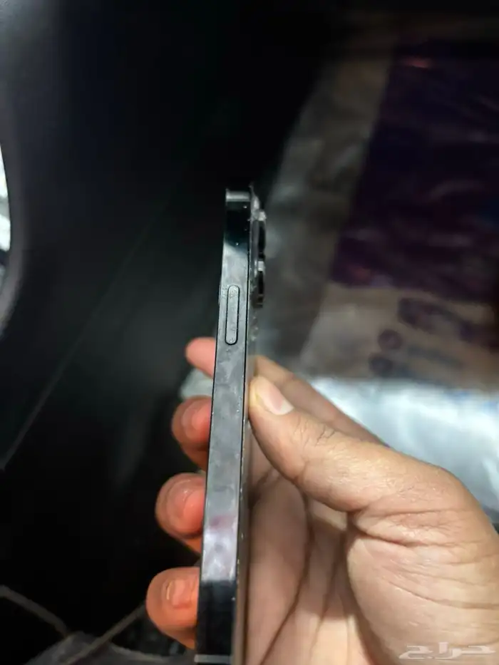 للبيع آيفون 14 برو 1