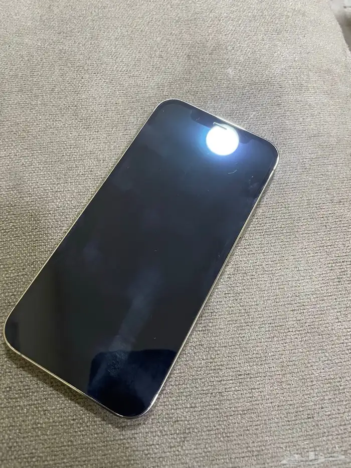 ايفون 12 برو 1