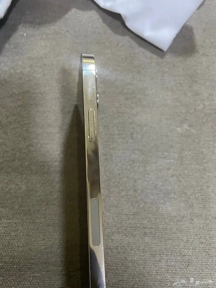 ايفون 12 برو 6