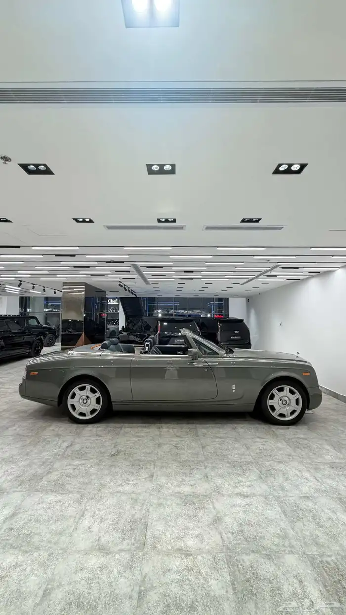 Rolls Royce phantom Drophead 2009 مخزن 5