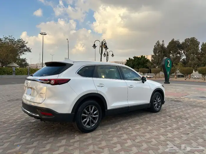 مازدا CX9 لون أبيض 4
